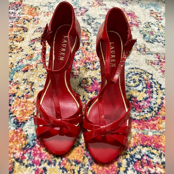 NWOT LAUREN Ralph Lauren Red Patent Leather Heel Sandals Size 7B - Picture 1 of 7
